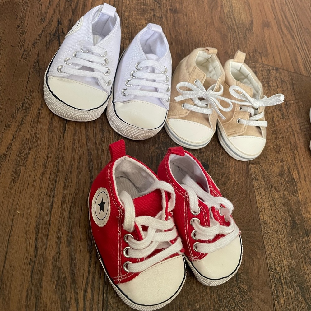 Crib shoes - Red, White, and Tan